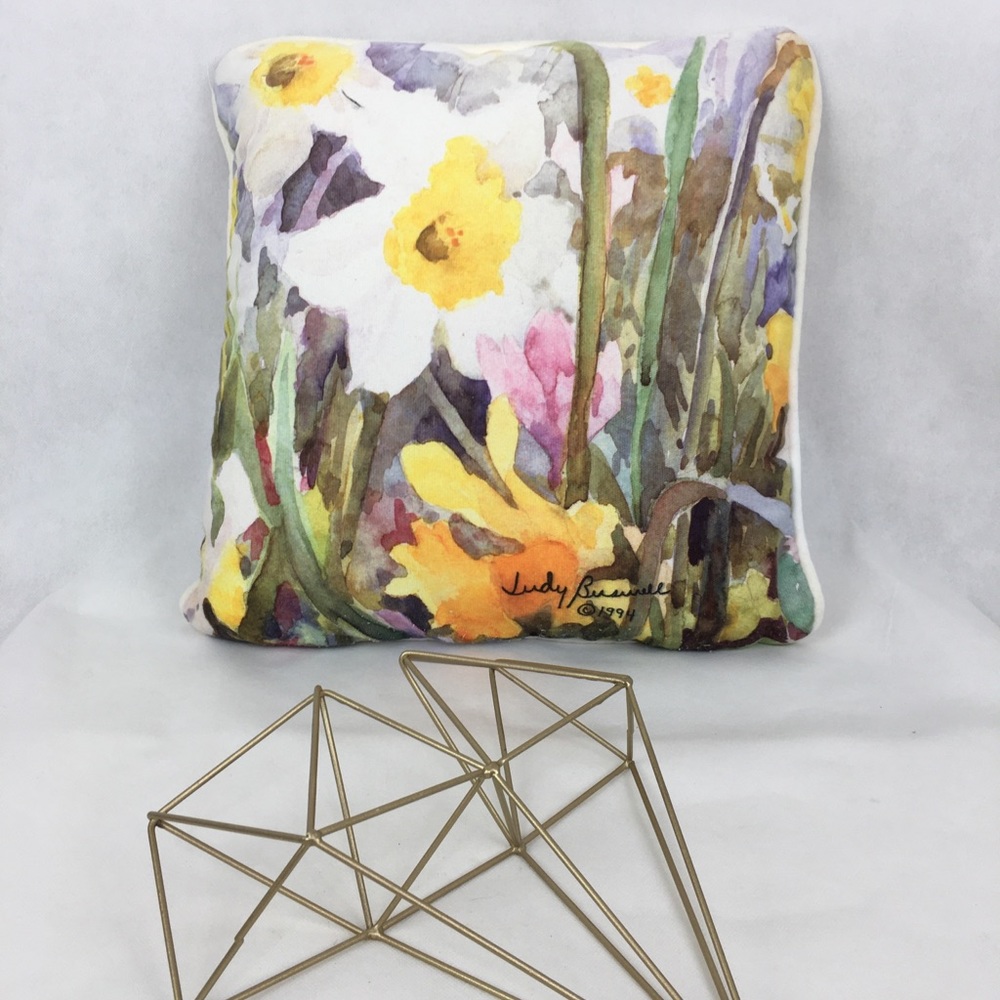 Judy Buswell Art 1994 Daffodil Watercolor Accent Pillow